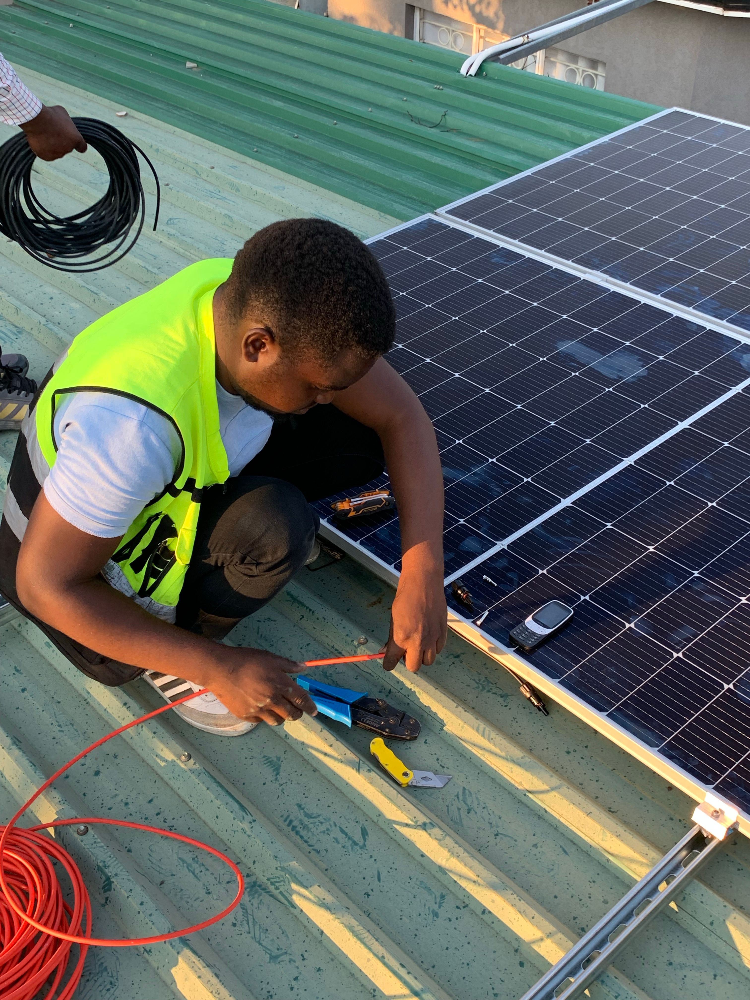 MAINTENANCIER DES SYSTEMES SOLAIRE